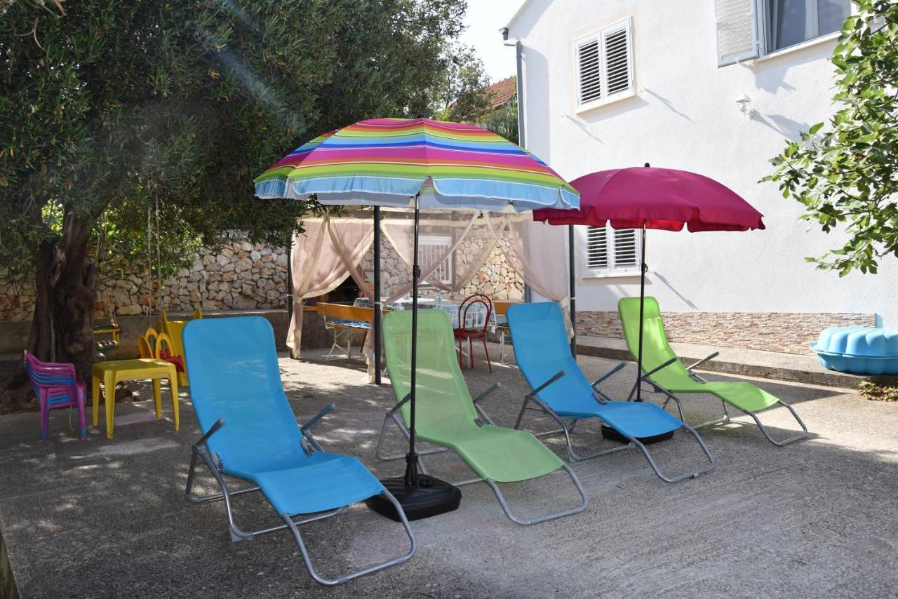 Apartmani Meri Ražanj 外观 照片