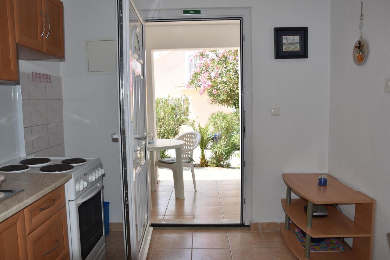 Apartmani Meri Ražanj 外观 照片