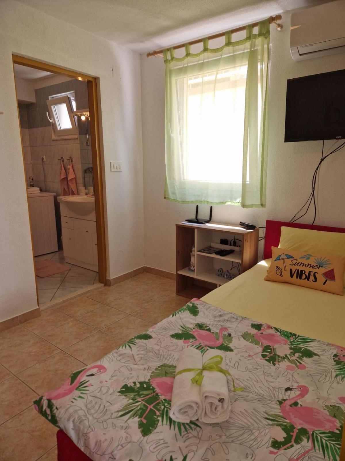 Apartmani Meri Ražanj 外观 照片