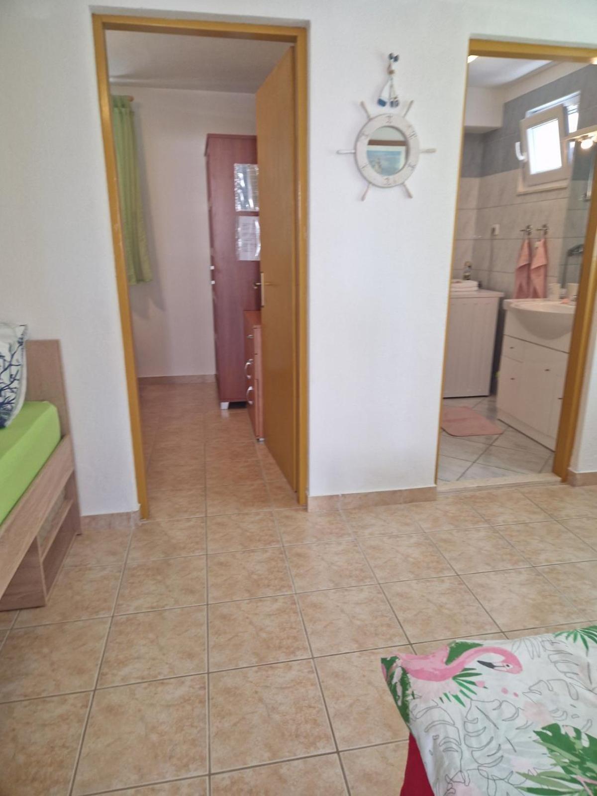 Apartmani Meri Ražanj 外观 照片